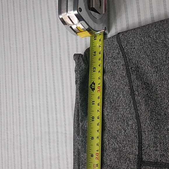 VICTORIA'S SECRET SPORT WOMENS CAPRI LEGGINGS - Picture 11 of 13